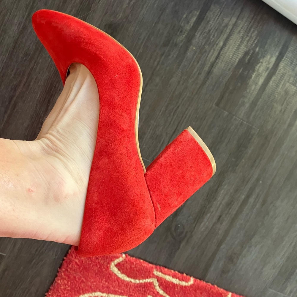 Clarks women’s red heels